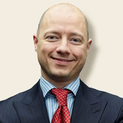 Mario Lochner - Financial expert and bestselling author